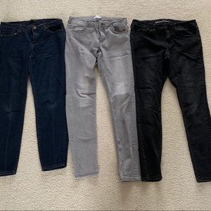 Lot of 3 pairs of jeans